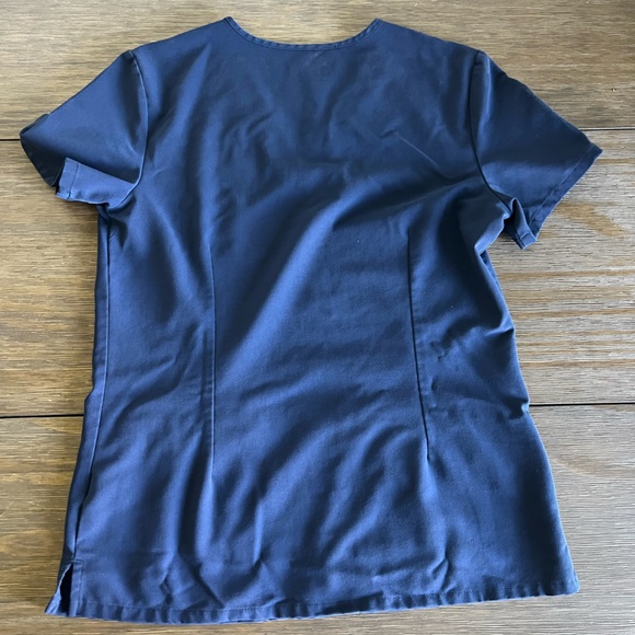 Figs Navy Scrub Top - Picture 4 of 4